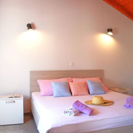 הוילה Račišće Vineyard House & Olive Grove House מראה חיצוני תמונה