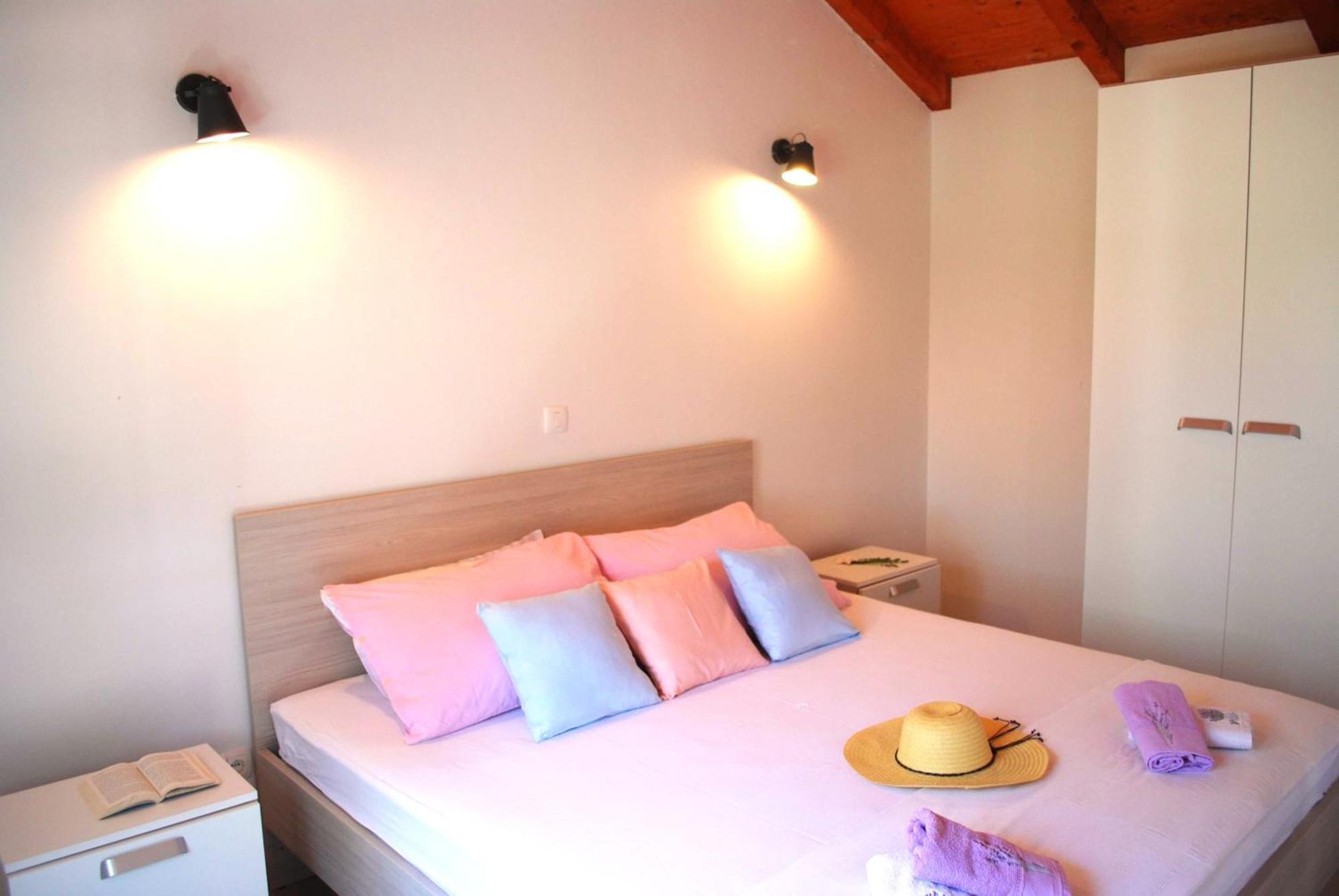 הוילה Račišće Vineyard House & Olive Grove House מראה חיצוני תמונה